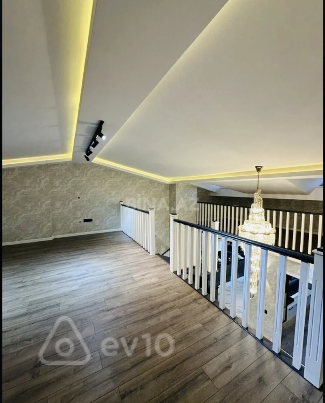 Satılır 4 otaqlı yeni tikili 139 m²