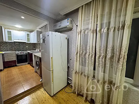 Kirayə verilir 4 otaqlı həyət evi 280 m²