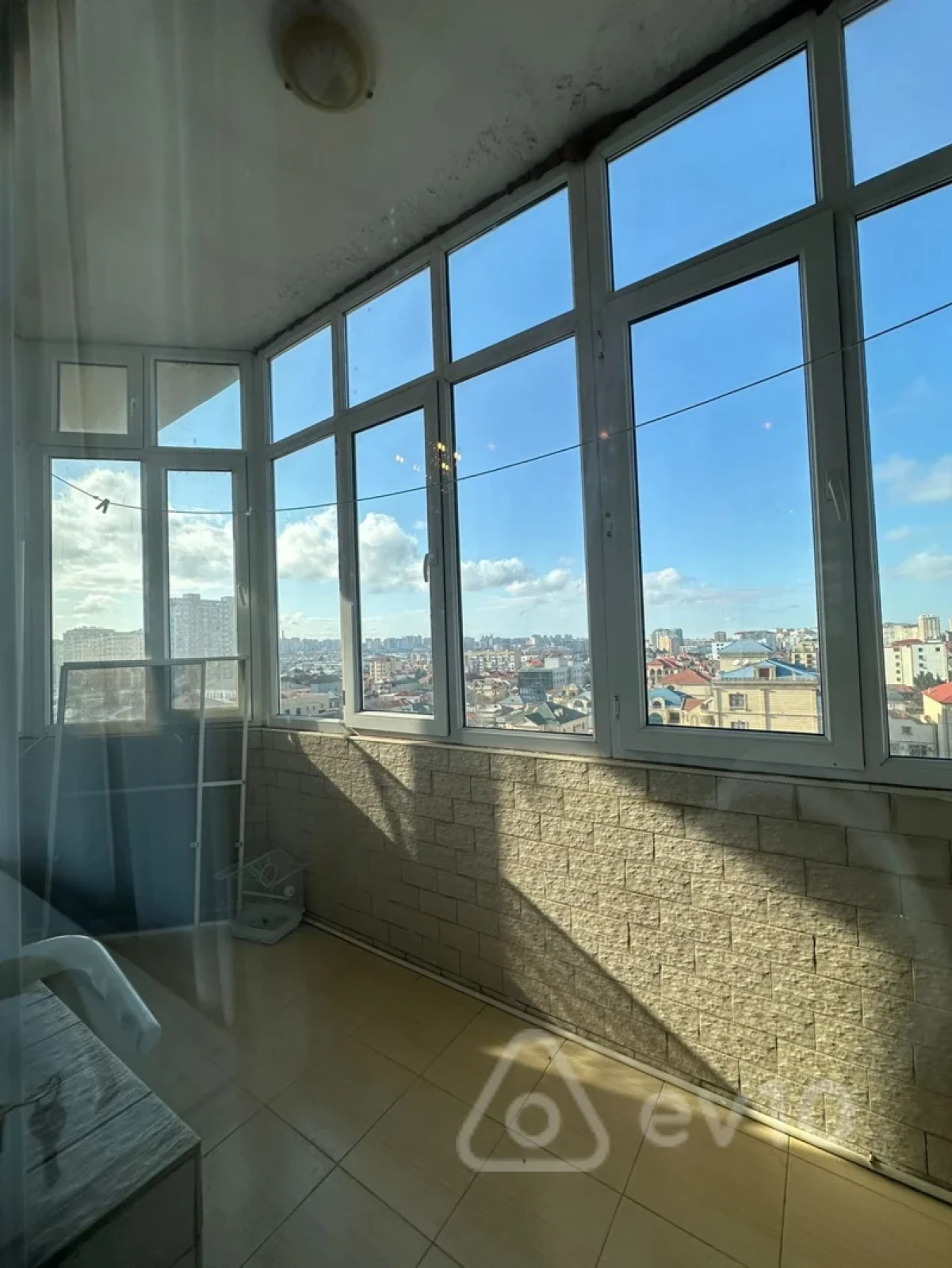 Satılır 4 otaqlı yeni tikili 180 m²