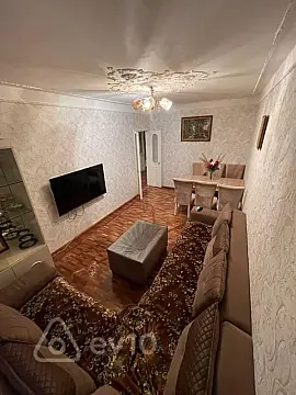 Kirayə verilir 2 otaqlı köhnə tikili 55 m² — Bakı, Nizami 2 otaq 55.00 m²