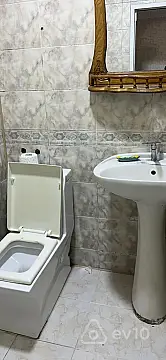 Kirayə verilir 2 otaqlı köhnə tikili 55 m²