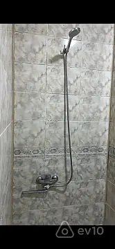 Kirayə verilir 2 otaqlı köhnə tikili 55 m²