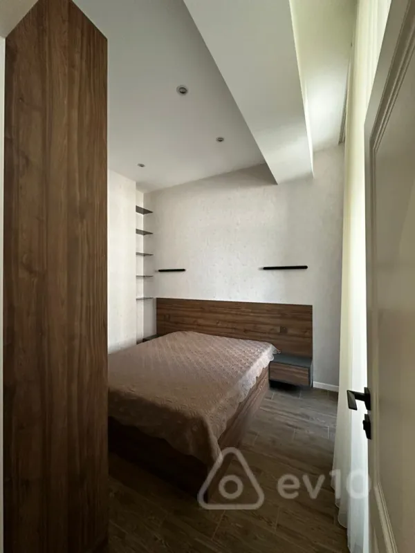 Kirayə verilir 2 otaqlı yeni tikili 60 m²