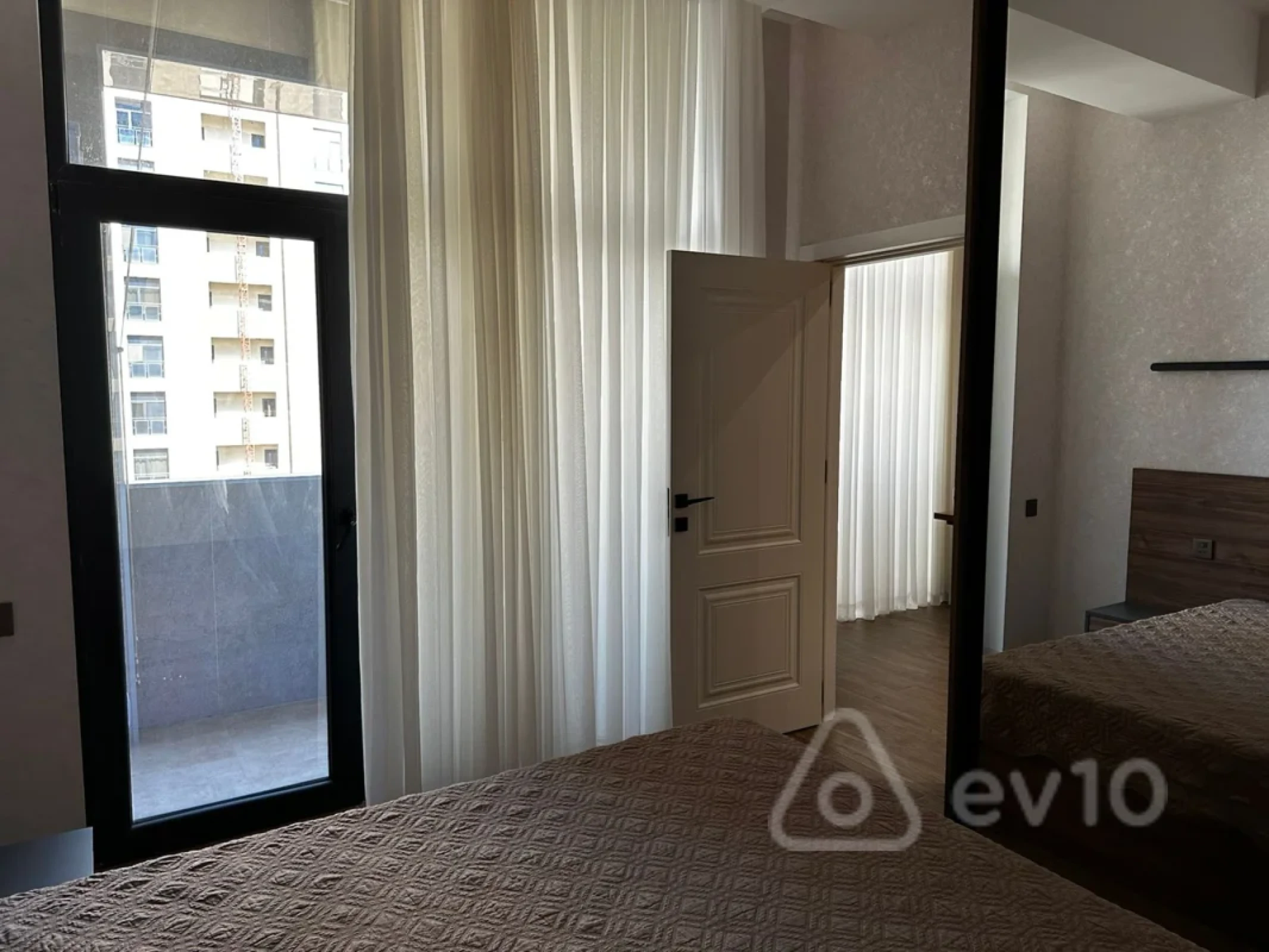 Kirayə verilir 2 otaqlı yeni tikili 60 m²
