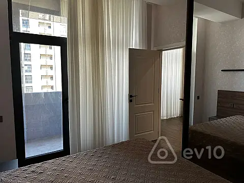 Kirayə verilir 2 otaqlı yeni tikili 60 m²