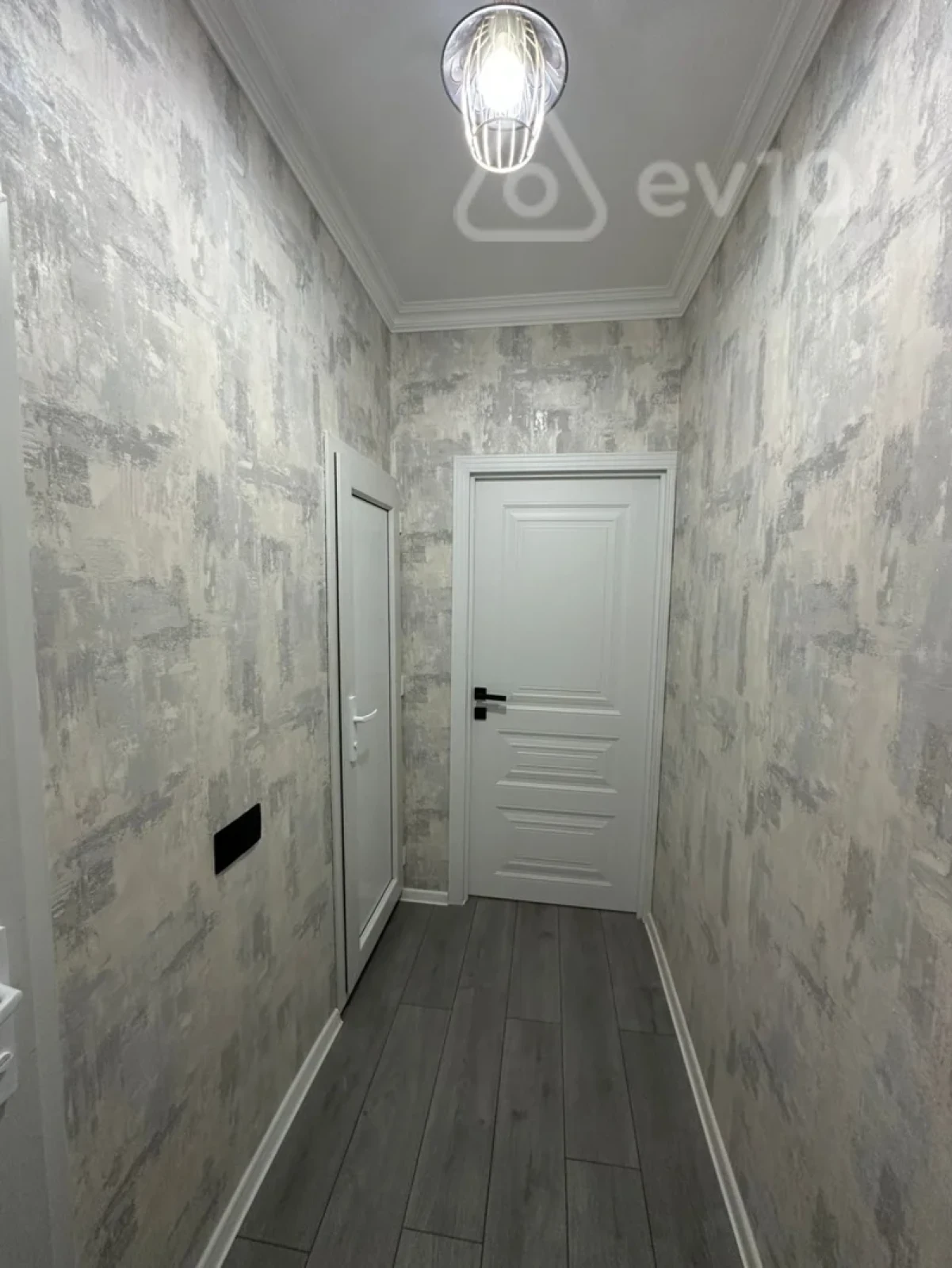 Satılır 3 otaqlı köhnə tikili 50 m²