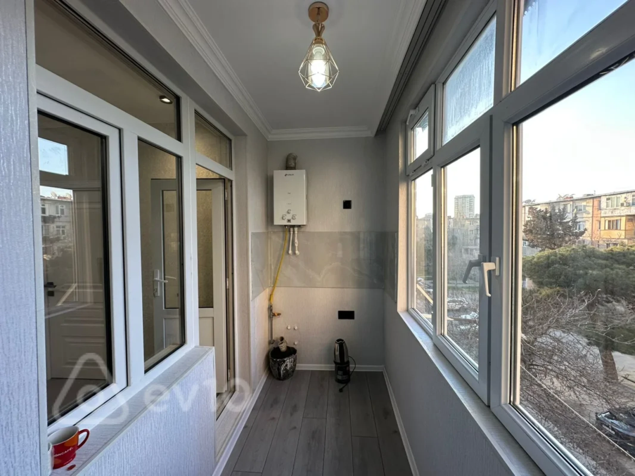 Satılır 3 otaqlı köhnə tikili 50 m²