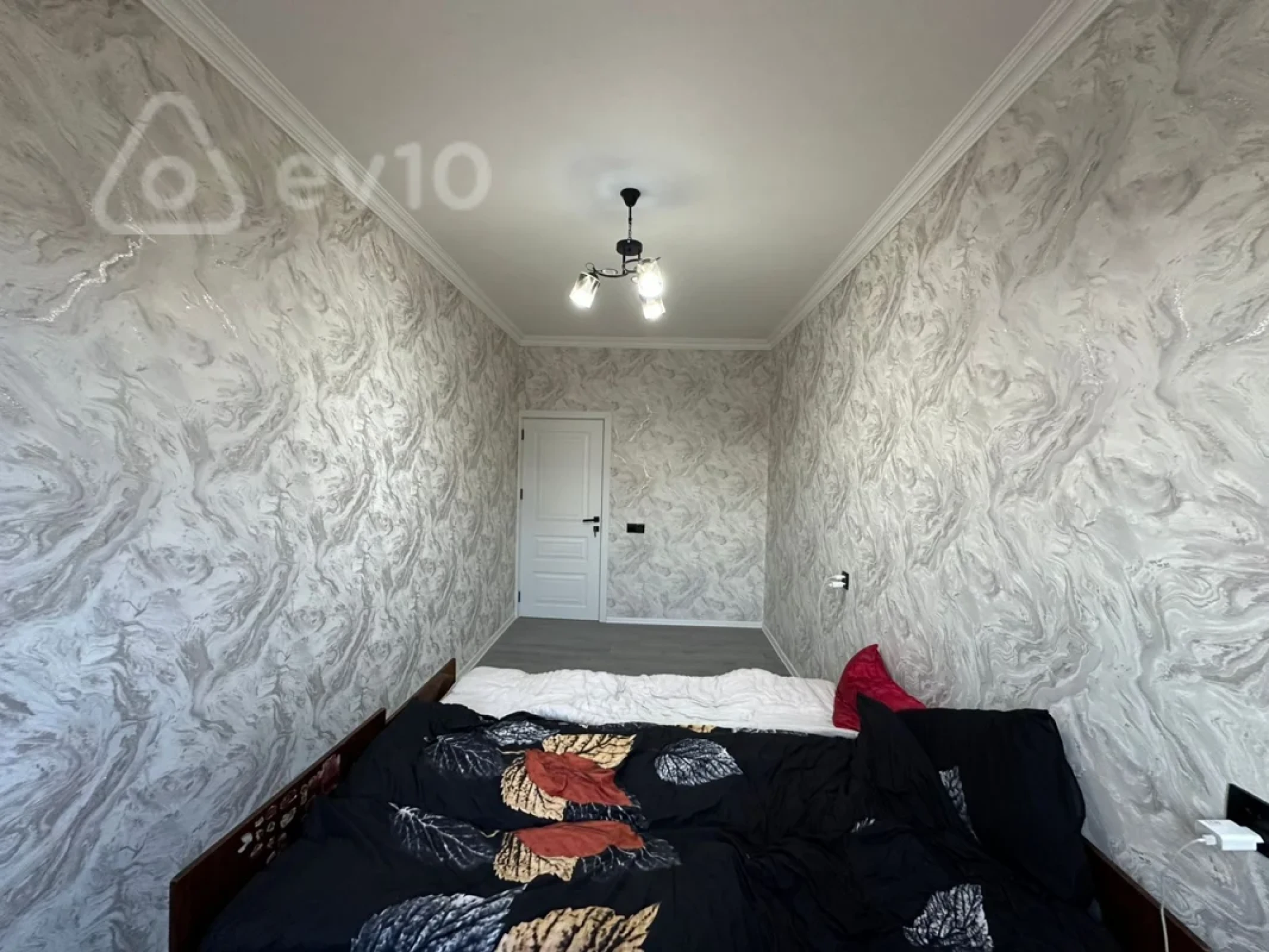 Satılır 3 otaqlı köhnə tikili 50 m²