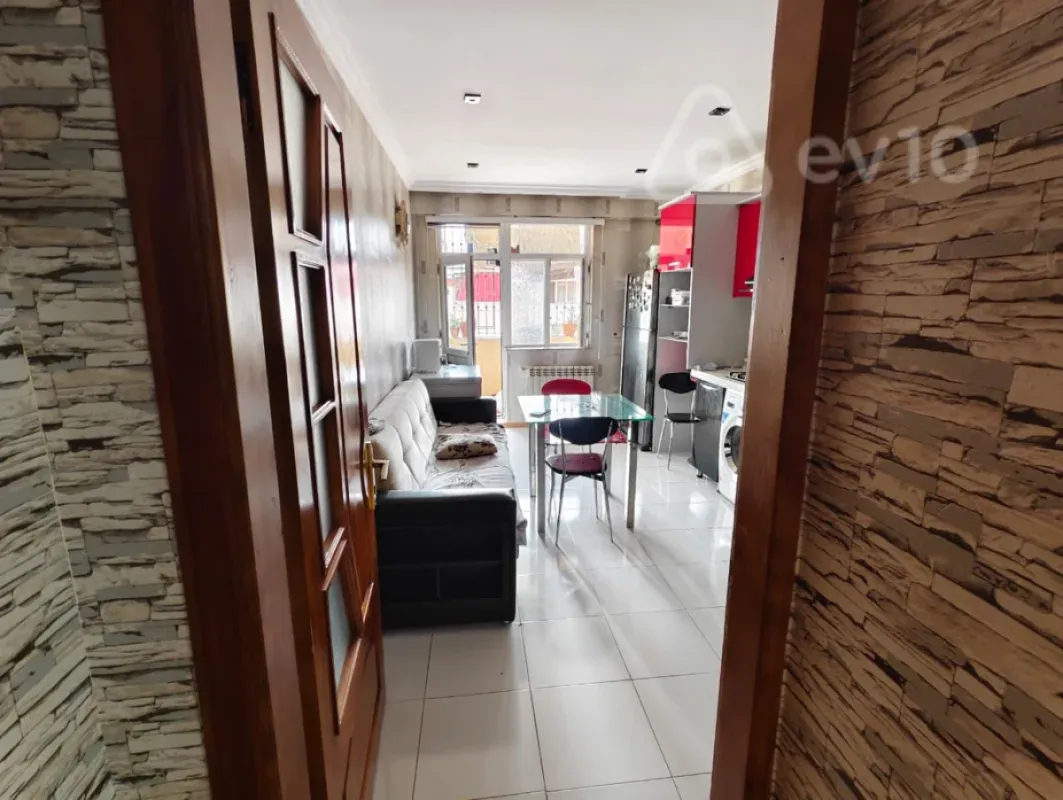 Satılır 3 otaqlı yeni tikili 90 m²