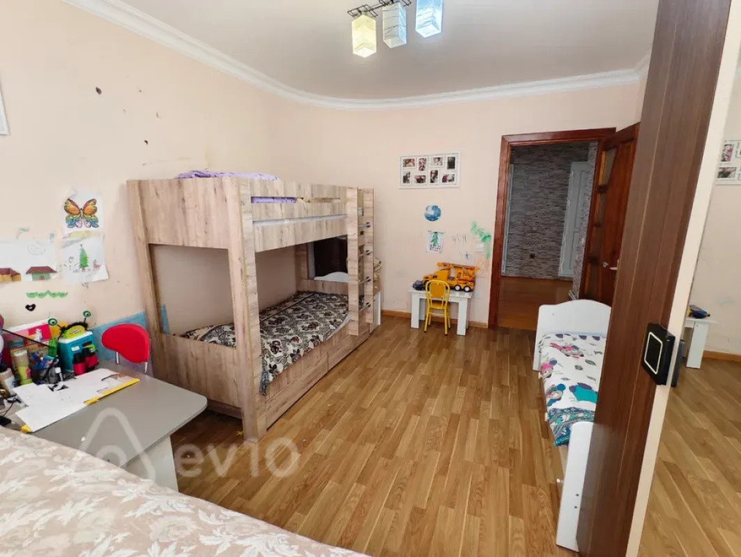 Satılır 3 otaqlı yeni tikili 90 m²