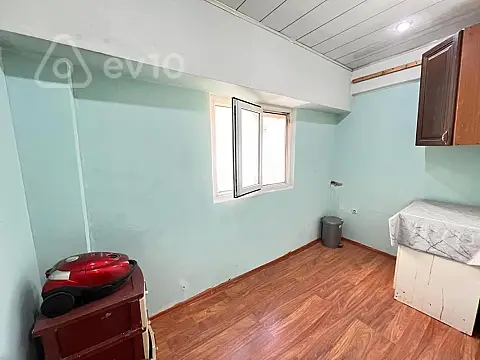 Satılır 3 otaqlı yeni tikili 90 m²