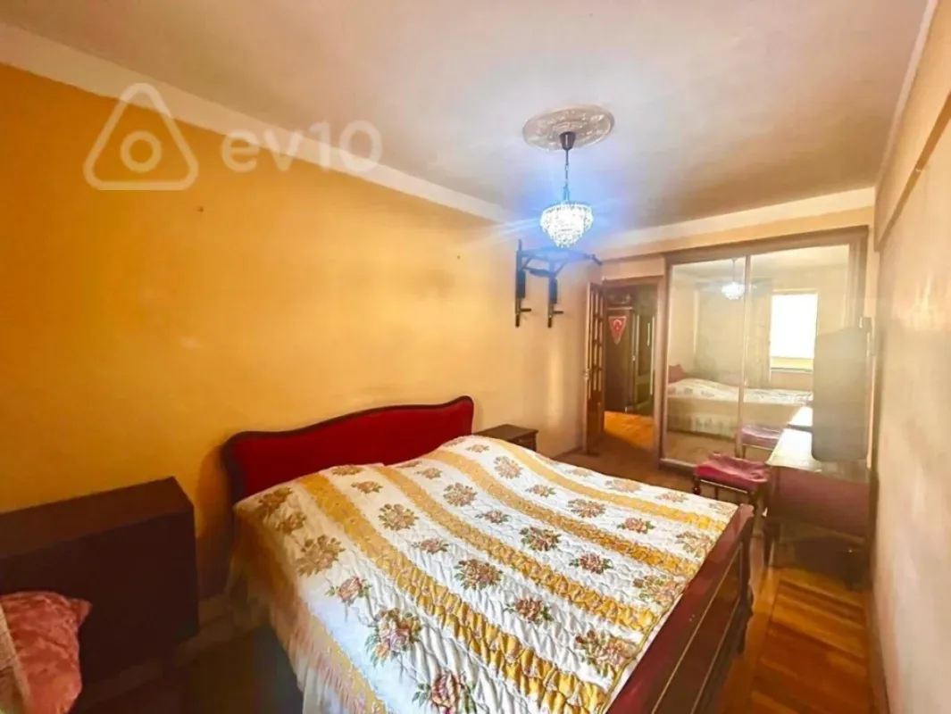 Satılır 3 otaqlı yeni tikili 90 m²