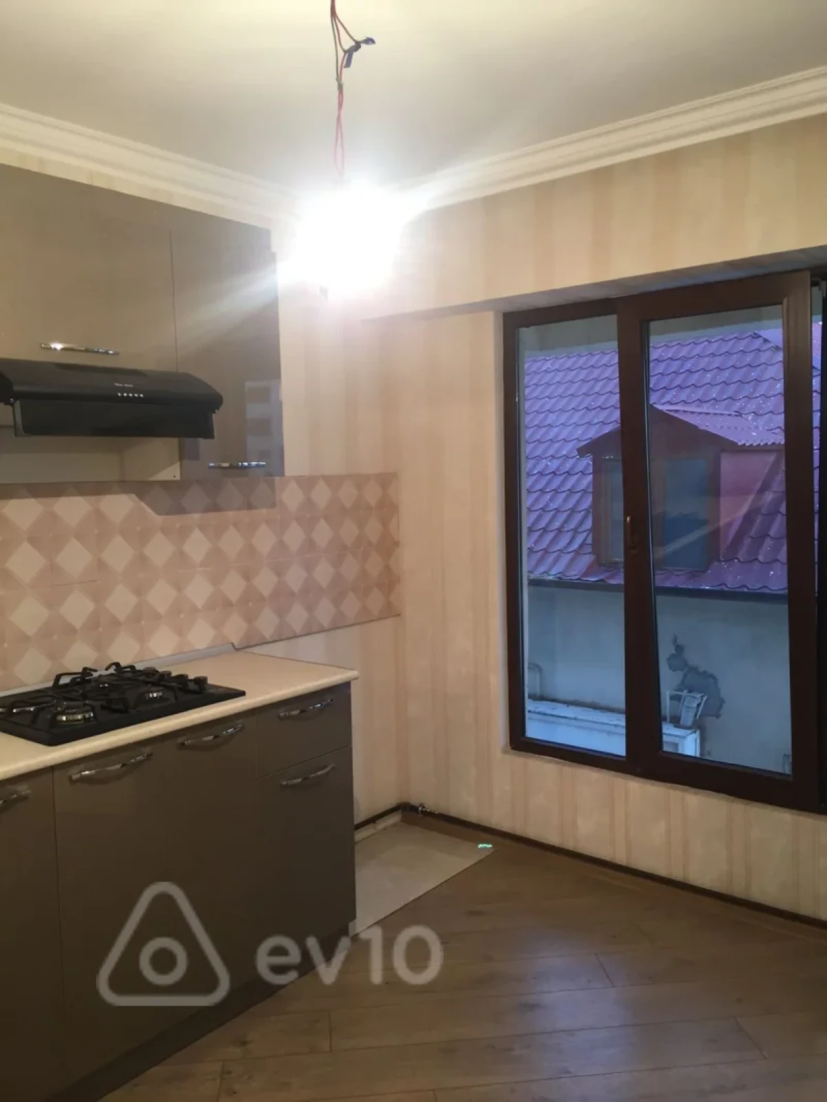 Kirayə verilir 2 otaqlı yeni tikili 60 m²