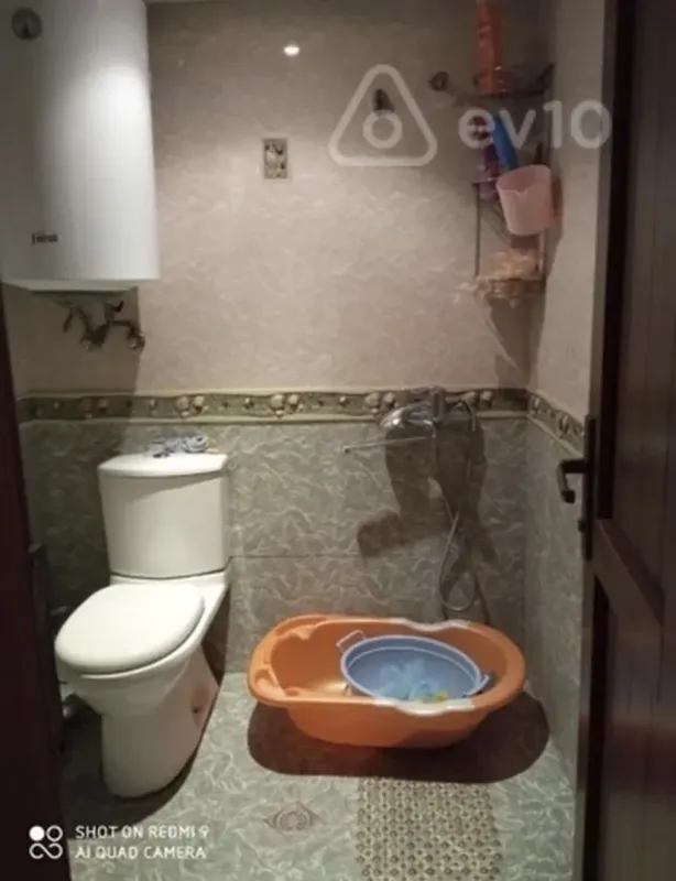 Kirayə verilir 3 otaqlı köhnə tikili 52 m²