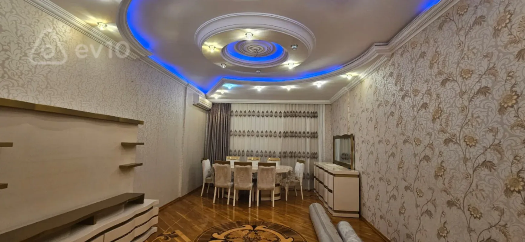 Kirayə verilir 3 otaqlı yeni tikili 130 m²