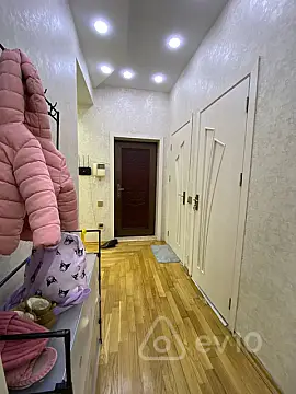 Satılır 3 otaqlı yeni tikili 85 m²