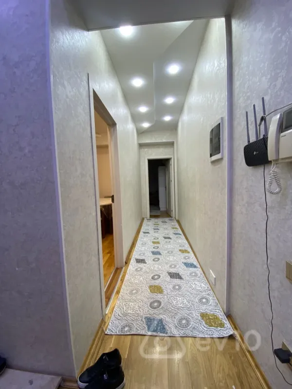 Satılır 3 otaqlı yeni tikili 85 m²