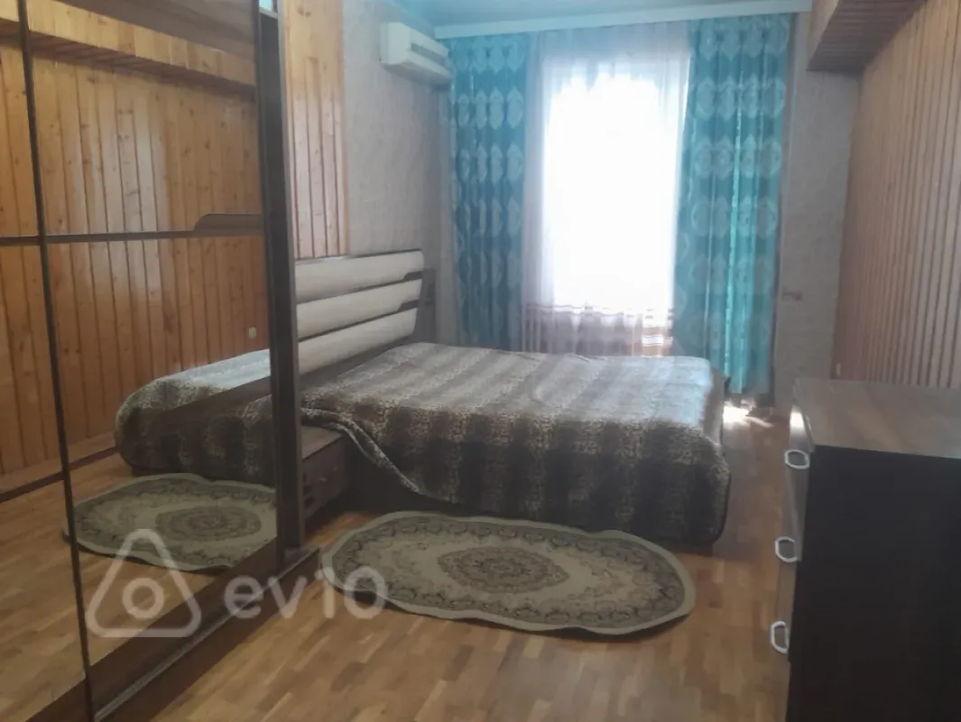 Kirayə verilir 3 otaqlı yeni tikili 110 m²