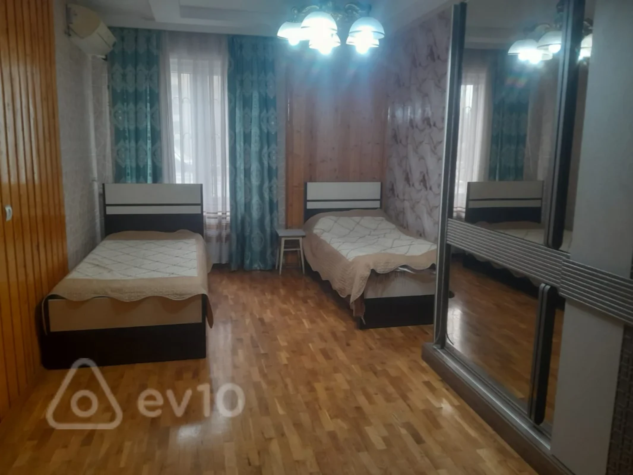 Kirayə verilir 3 otaqlı yeni tikili 110 m²