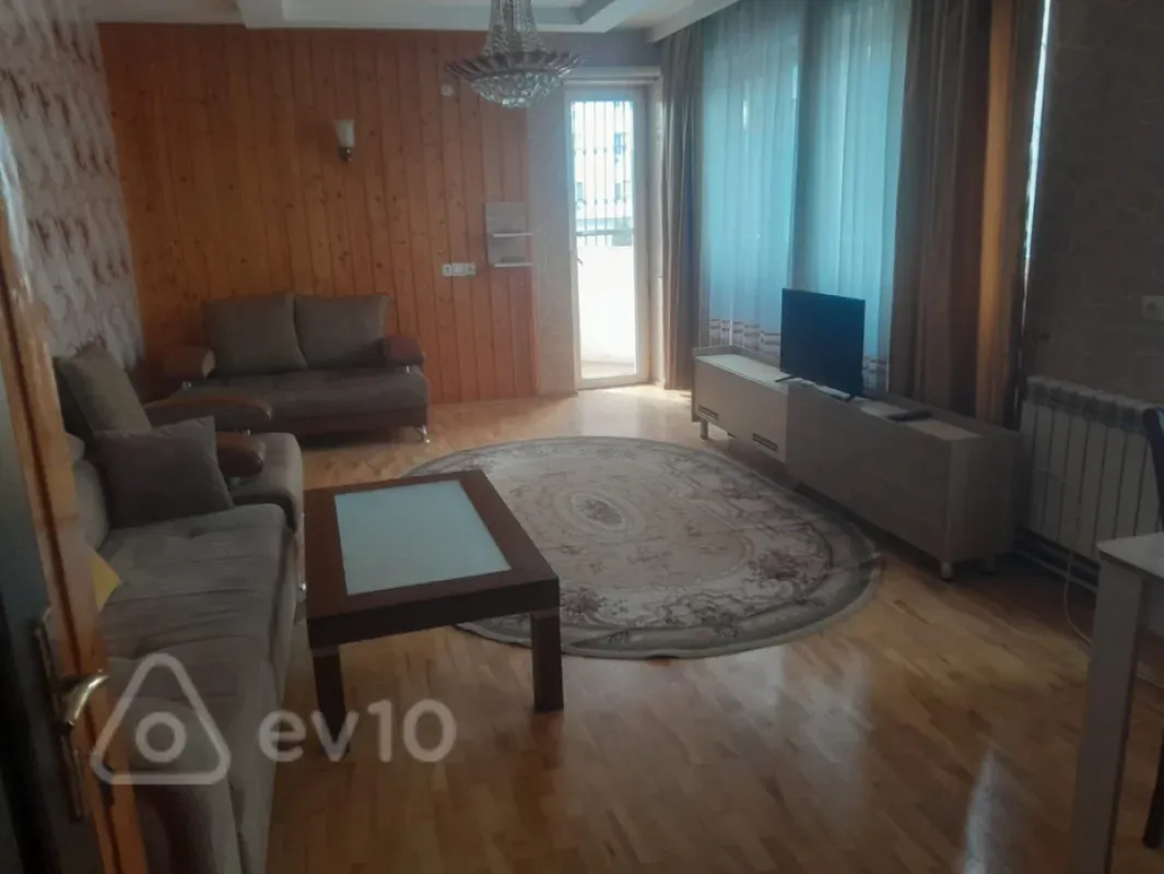 Kirayə verilir 3 otaqlı yeni tikili 110 m²