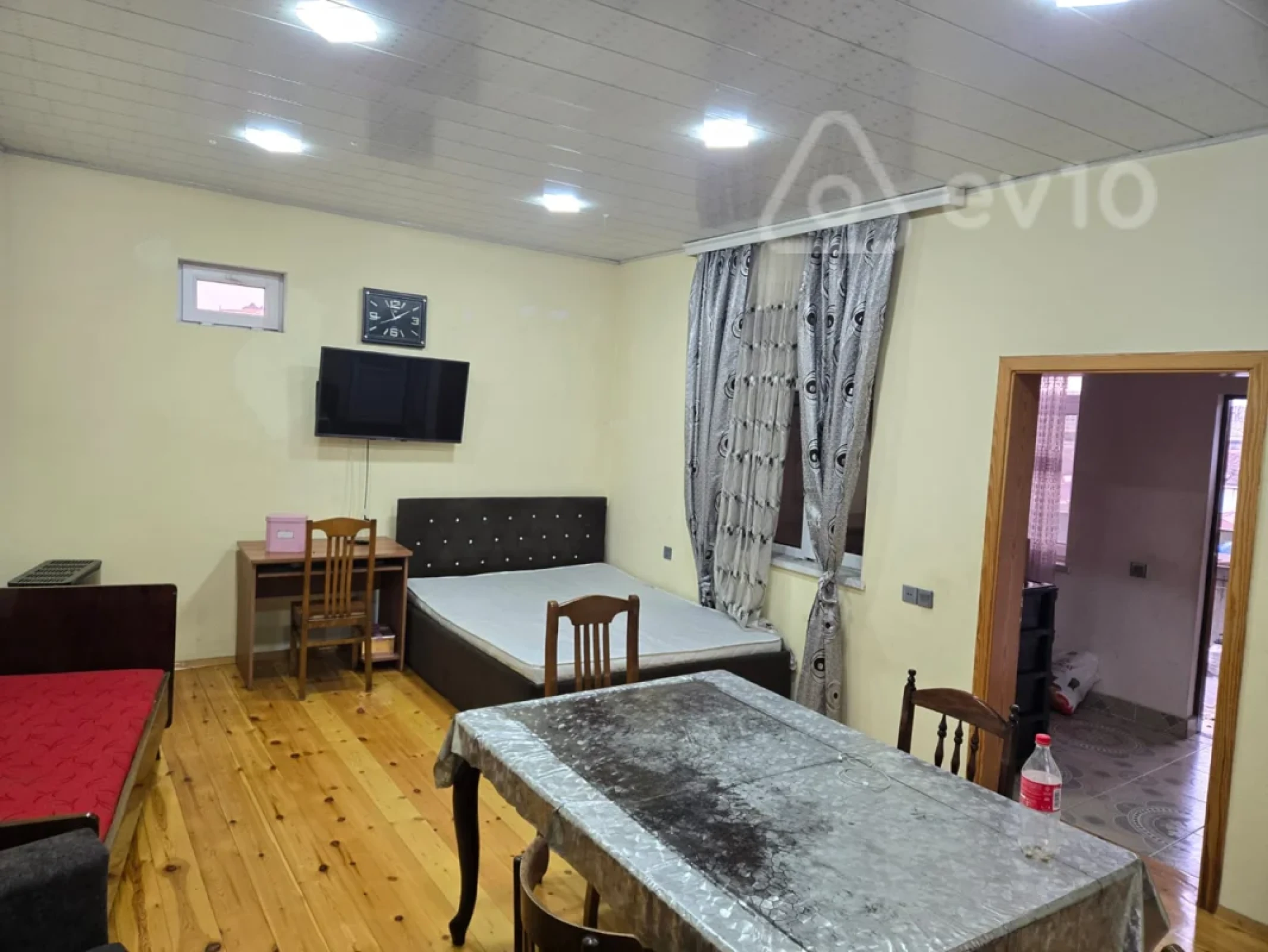 Kirayə verilir 1 otaqlı köhnə tikili 50 m²