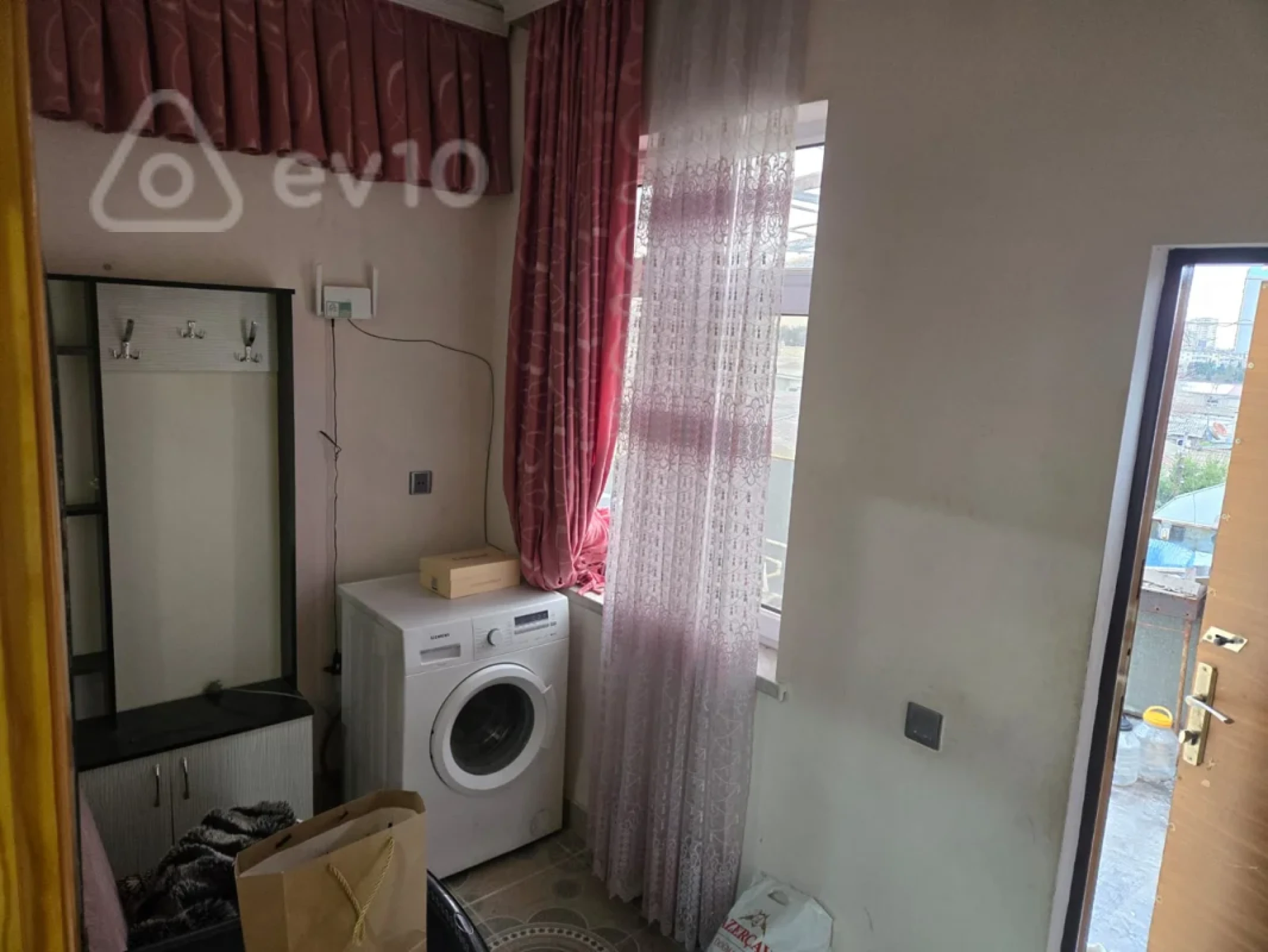 Kirayə verilir 1 otaqlı köhnə tikili 50 m²