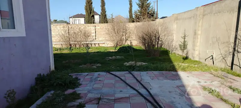 Kirayə verilir 3 otaqlı həyət evi 100 m²