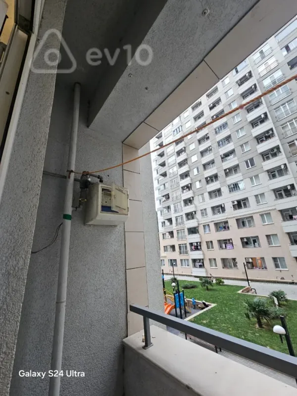 Kirayə verilir 2 otaqlı yeni tikili 80 m²