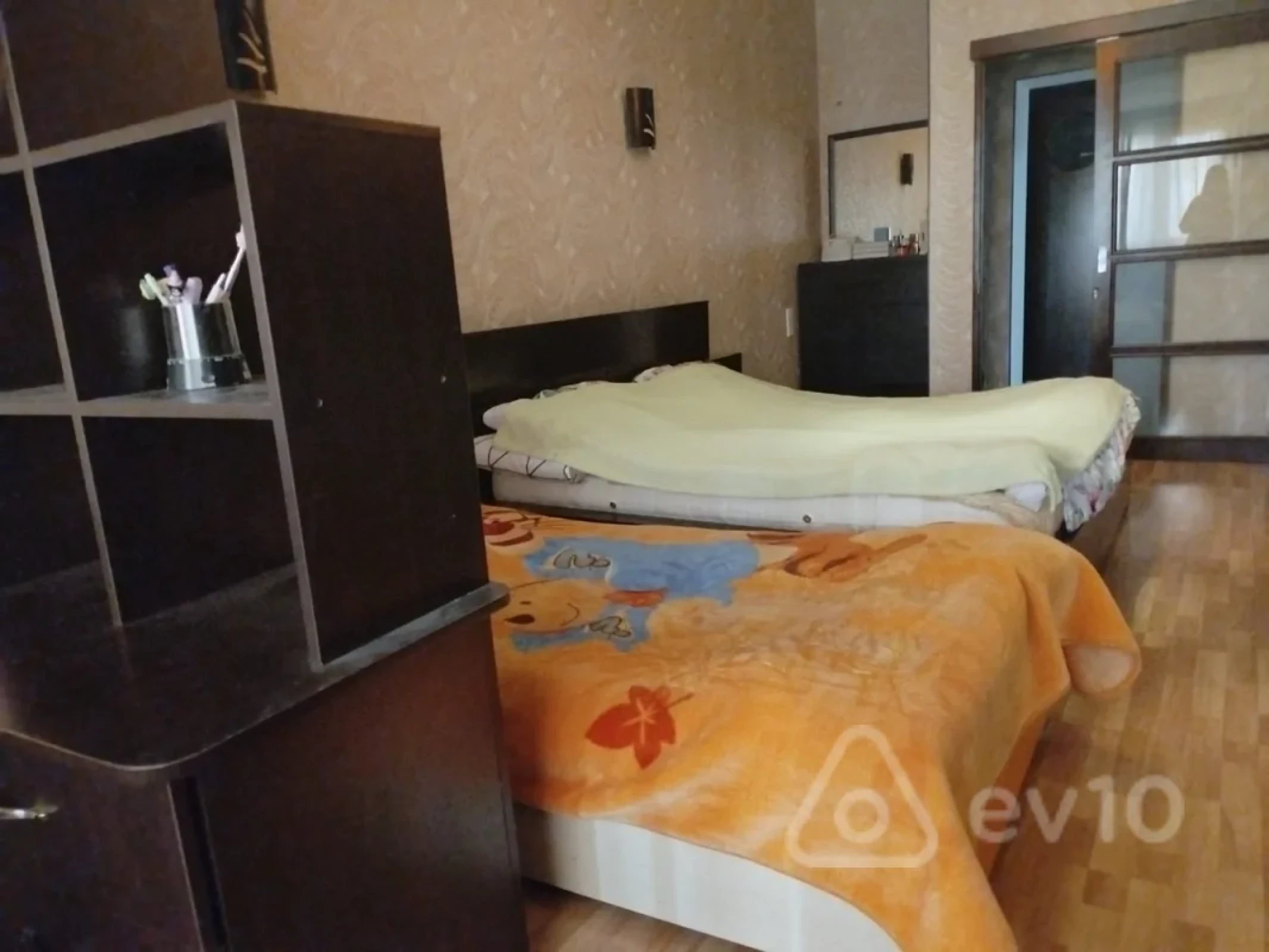 Kirayə verilir 3 otaqlı köhnə tikili 65 m²