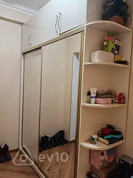 Kirayə verilir 3 otaqlı yeni tikili 70 m²