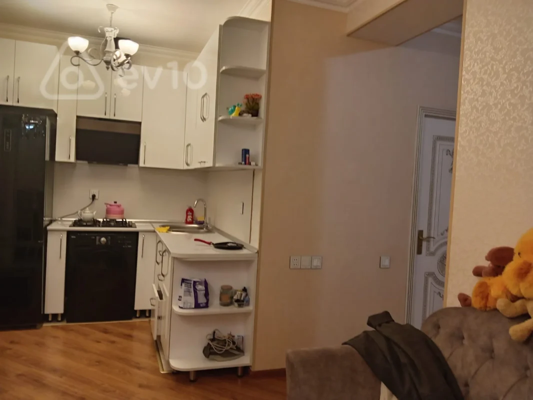 Kirayə verilir 3 otaqlı yeni tikili 70 m²