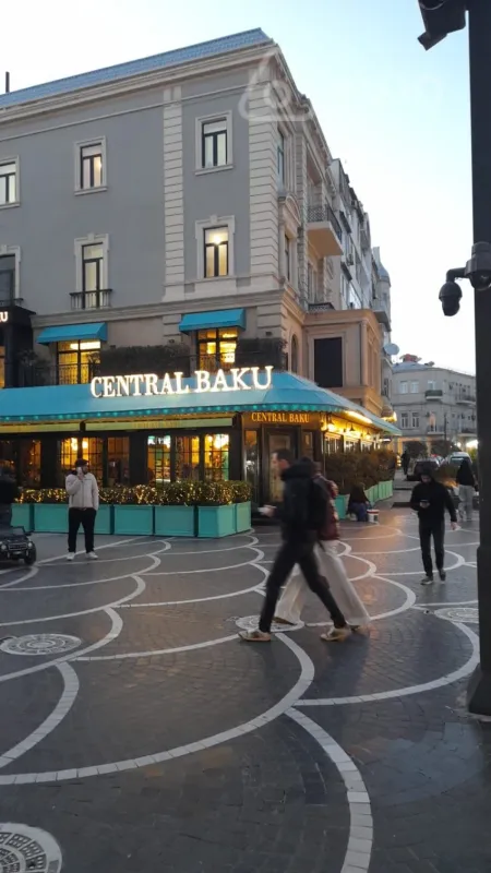 Kirayə verilir 2 otaqlı yeni tikili 33 m²