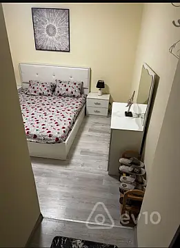 Kirayə verilir 2 otaqlı yeni tikili 33 m²