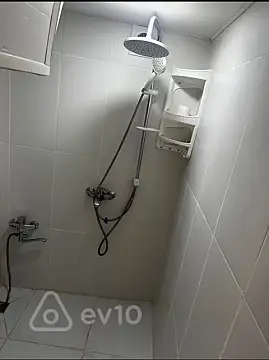 Kirayə verilir 2 otaqlı yeni tikili 33 m²