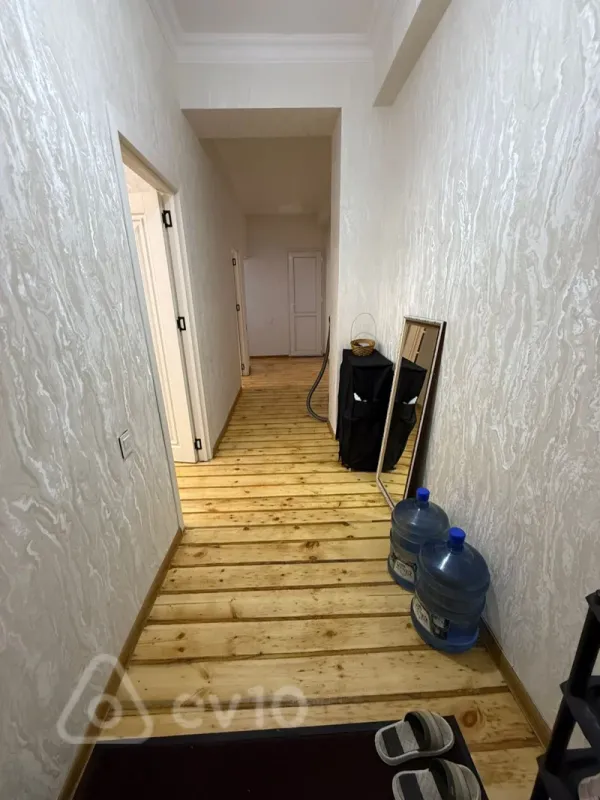Satılır 3 otaqlı yeni tikili 70 m²
