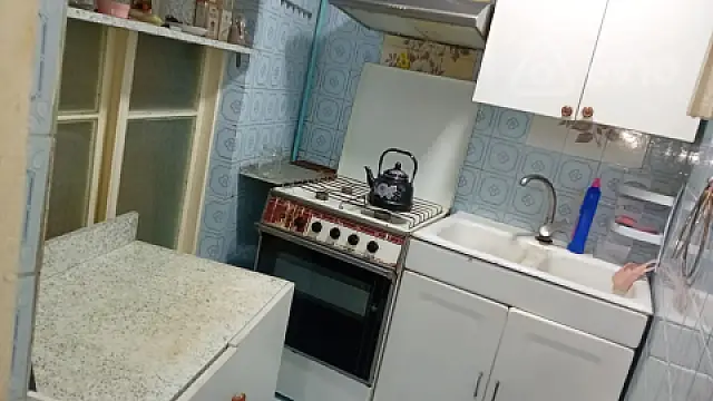 Kirayə verilir 2 otaqlı köhnə tikili 60 m²