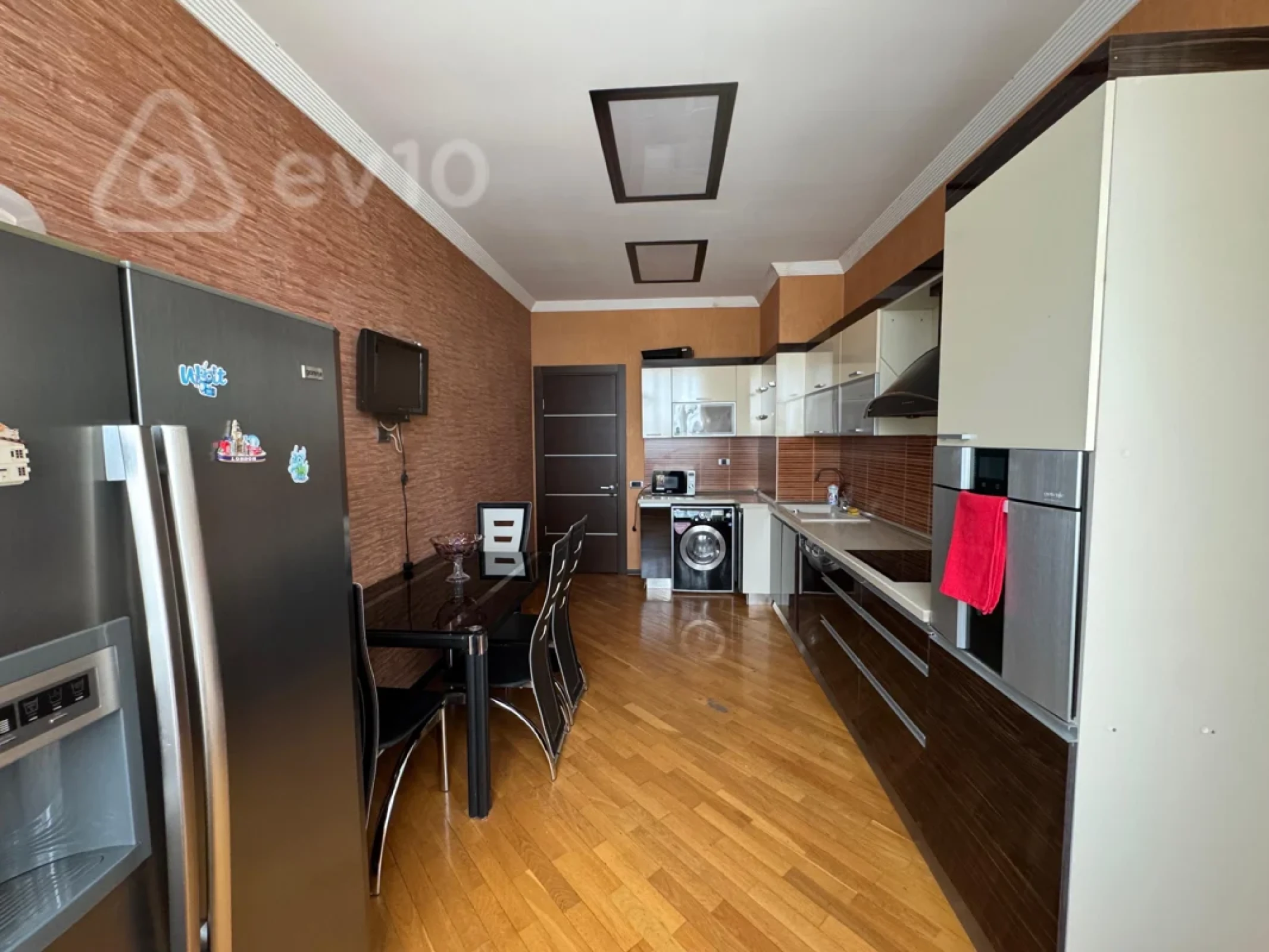 Kirayə verilir 3 otaqlı yeni tikili 108 m²
