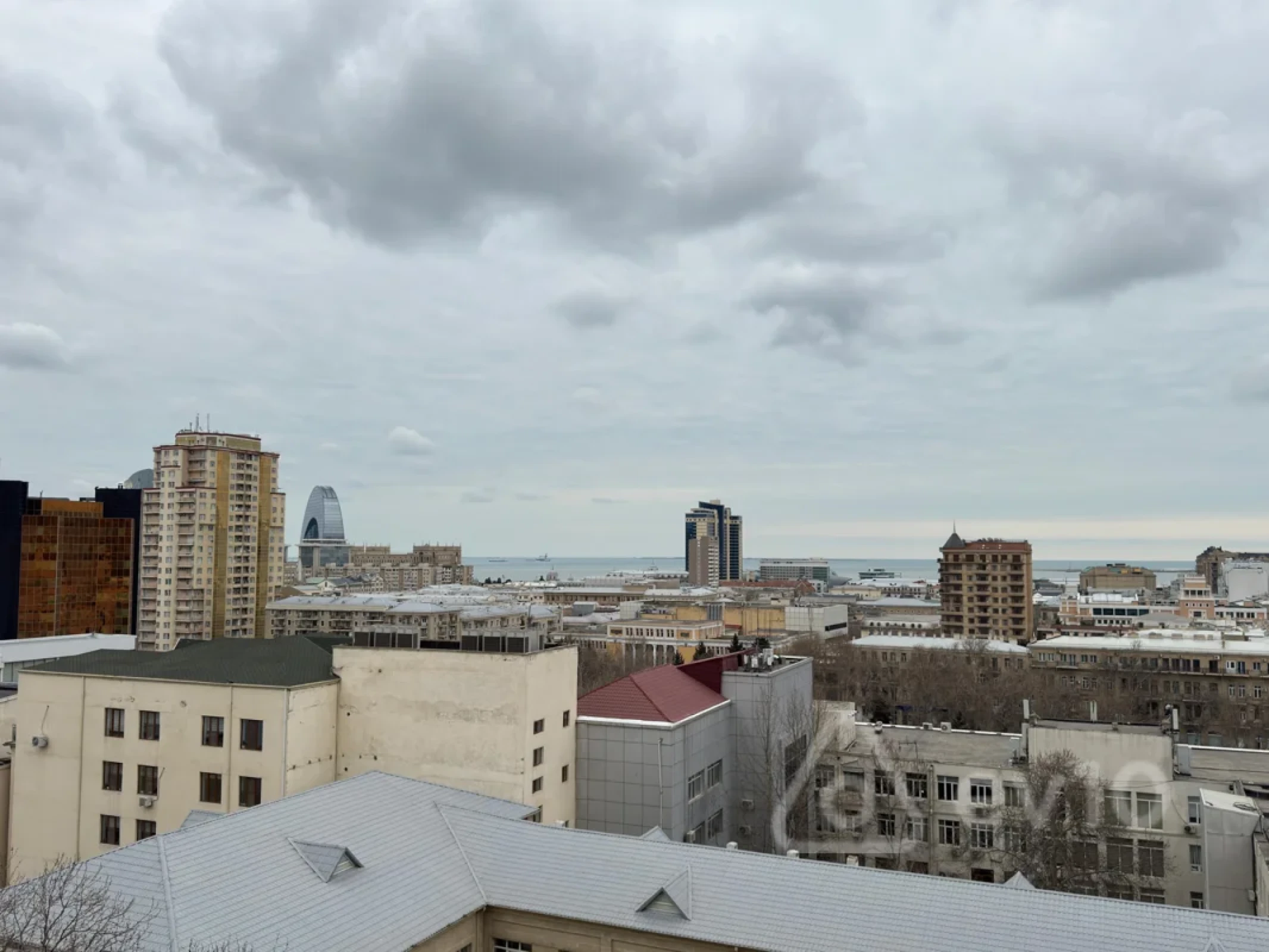 Kirayə verilir 3 otaqlı yeni tikili 108 m²