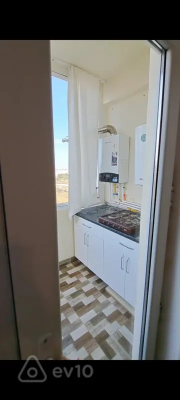 Kirayə verilir 2 otaqlı yeni tikili 57 m²