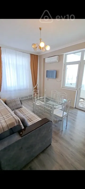 Kirayə verilir 2 otaqlı yeni tikili 57 m²