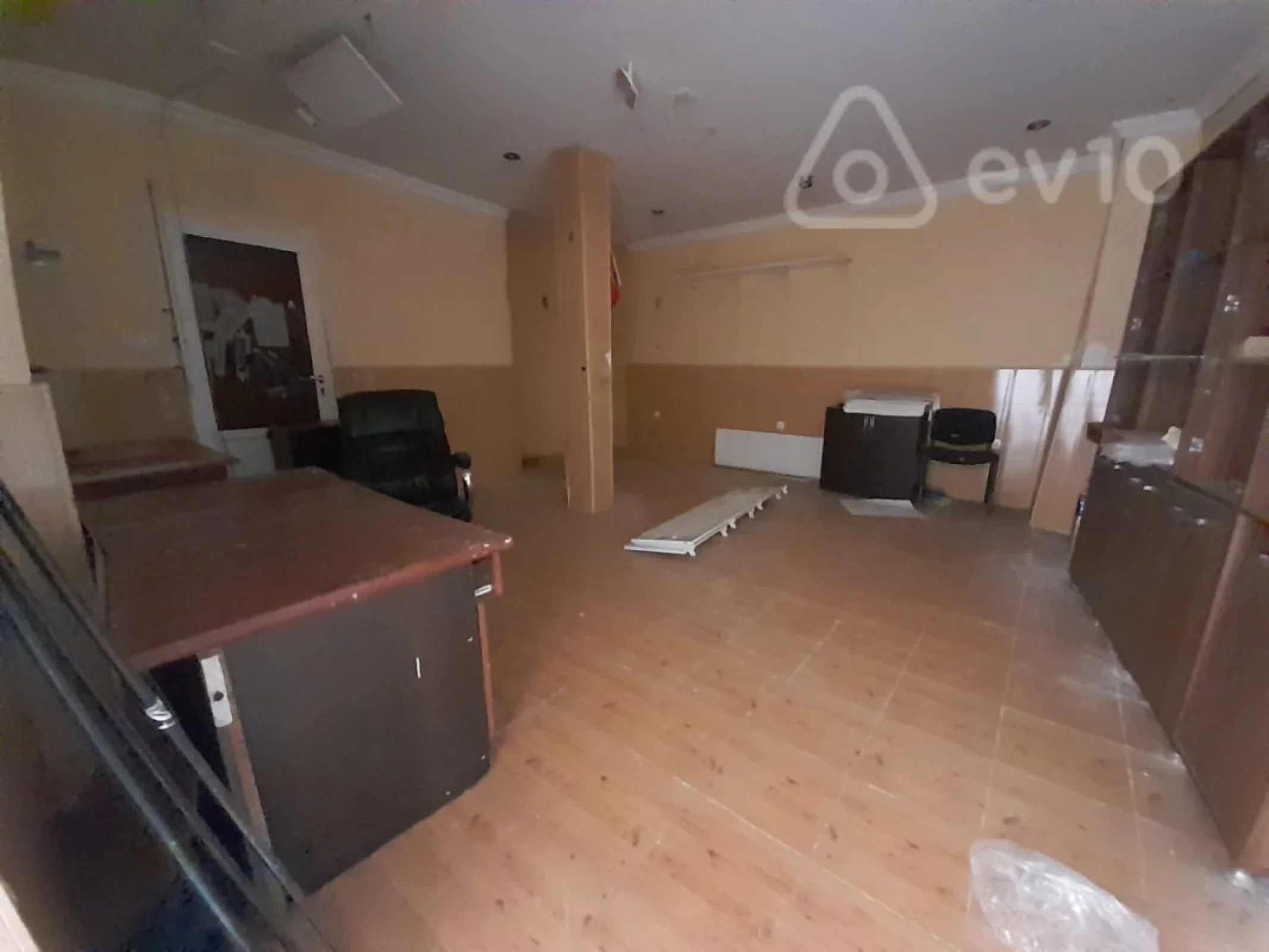 Kirayə verilir mənzil 200 m²