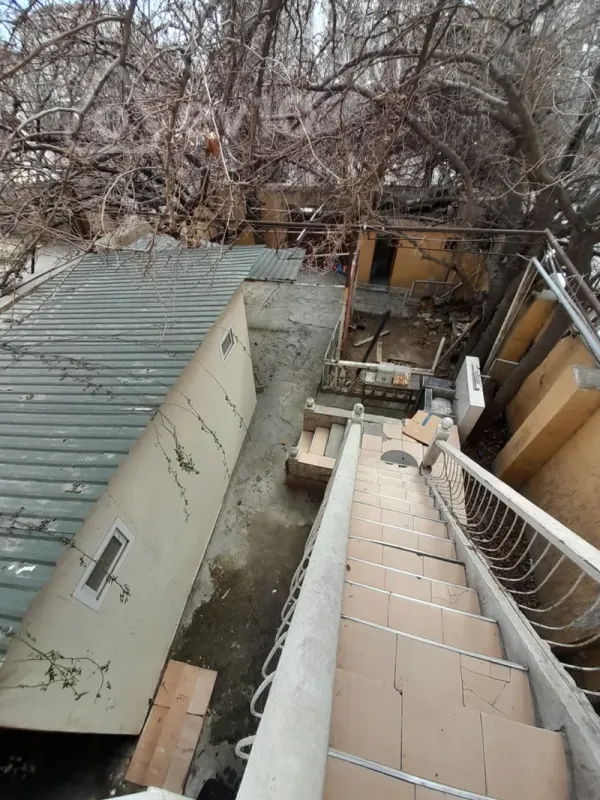 Kirayə verilir mənzil 200 m²