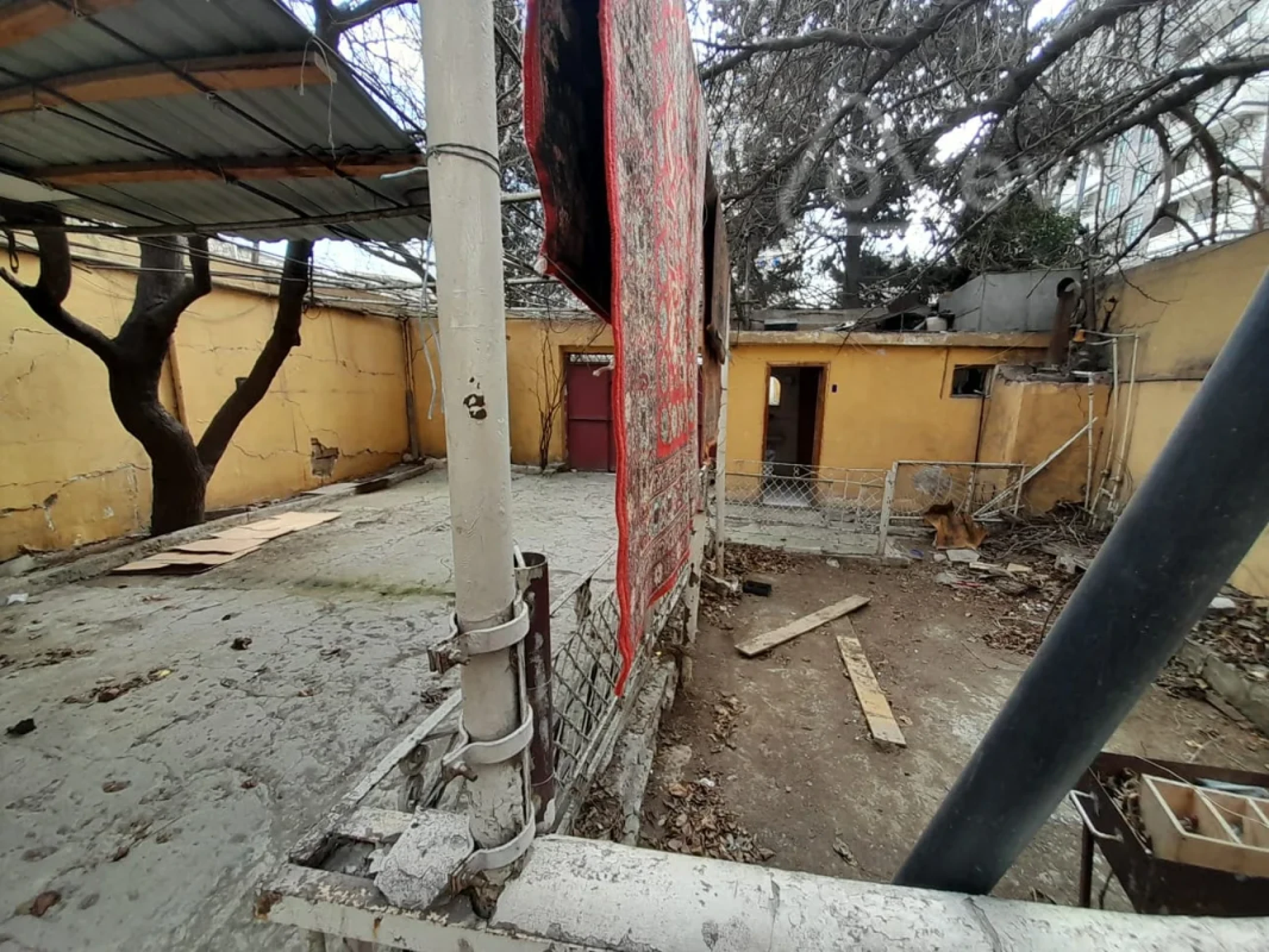 Kirayə verilir mənzil 200 m²