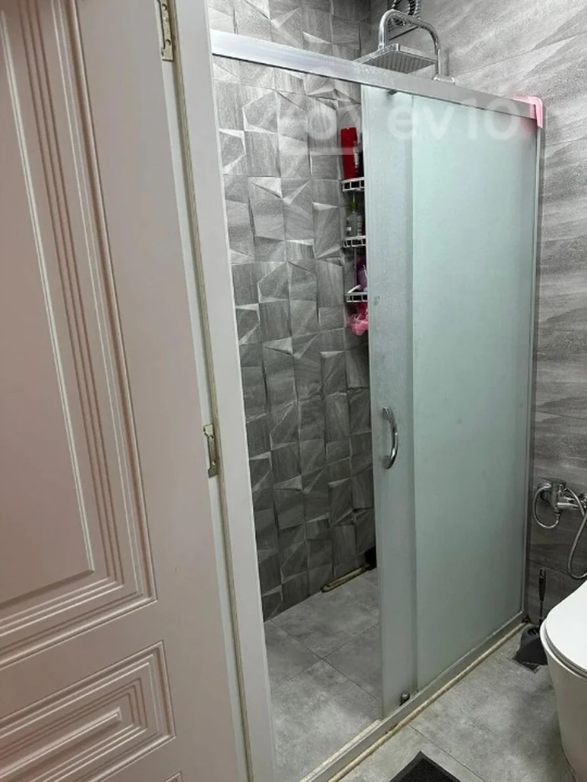 Kirayə verilir 2 otaqlı yeni tikili 55 m²