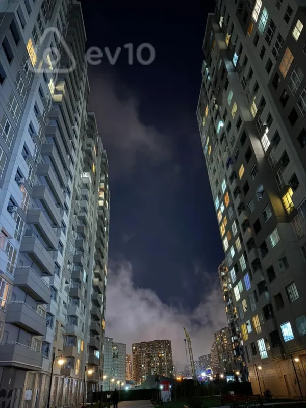 Kirayə verilir 2 otaqlı yeni tikili 55 m²