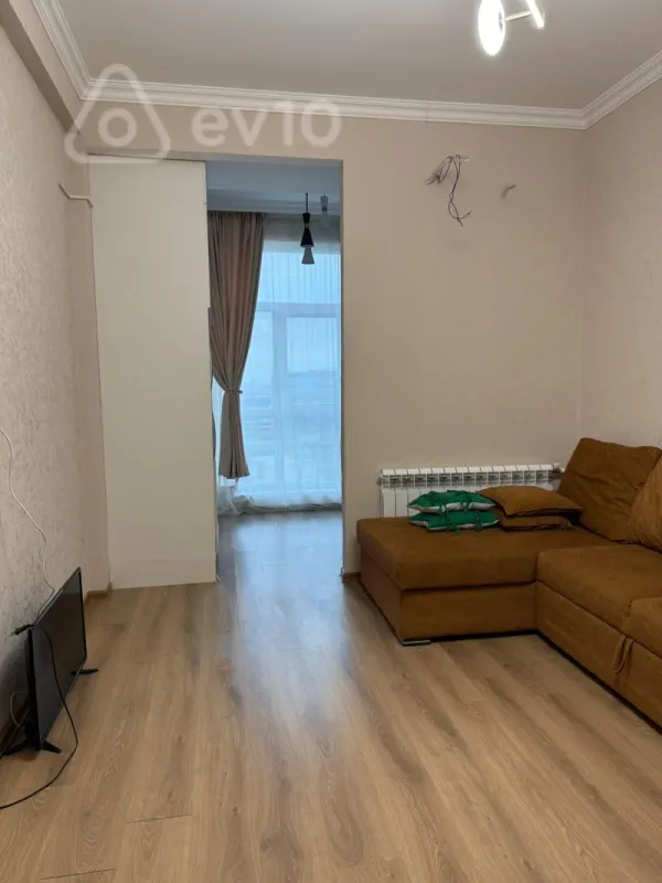 Kirayə verilir 2 otaqlı yeni tikili 65 m²