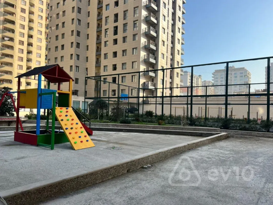 Kirayə verilir 2 otaqlı yeni tikili 65 m²