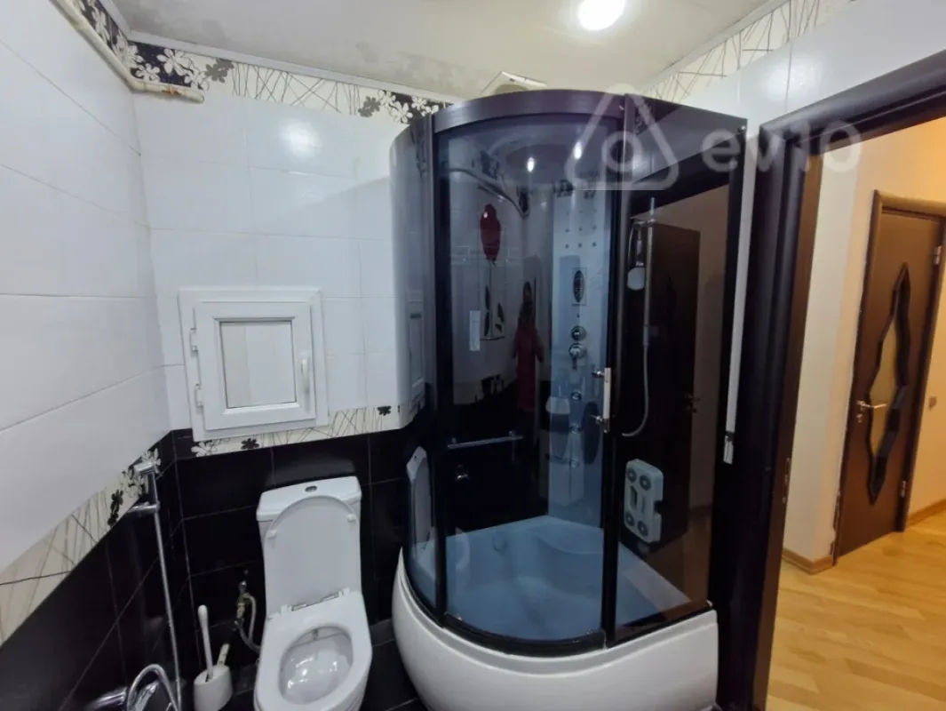 Kirayə verilir 3 otaqlı yeni tikili 100 m²