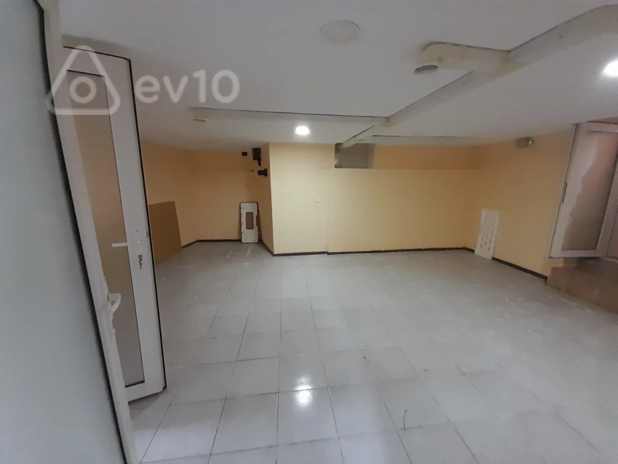 Kirayə verilir mənzil 50 m²