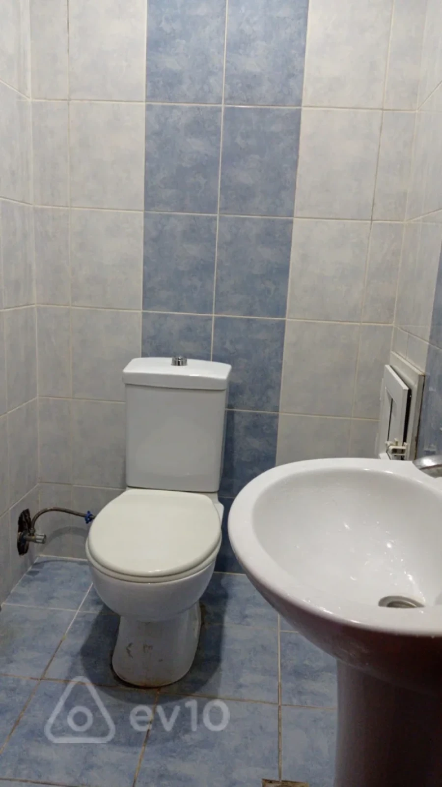 Kirayə verilir 2 otaqlı yeni tikili 73 m²